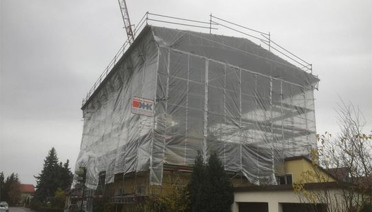 Wetterschutzdächer & Einhausungen - Gerüstbau Kammerer GmbH